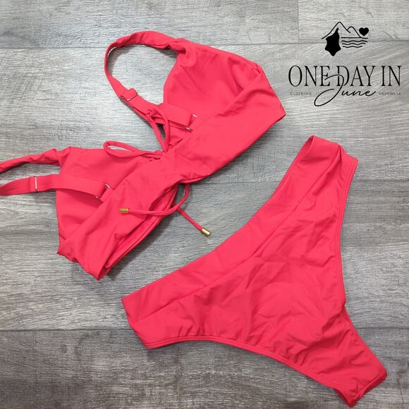 CharmLeaks Keyhole Bikini Swimsuit Size XL - Picture 4 of 4